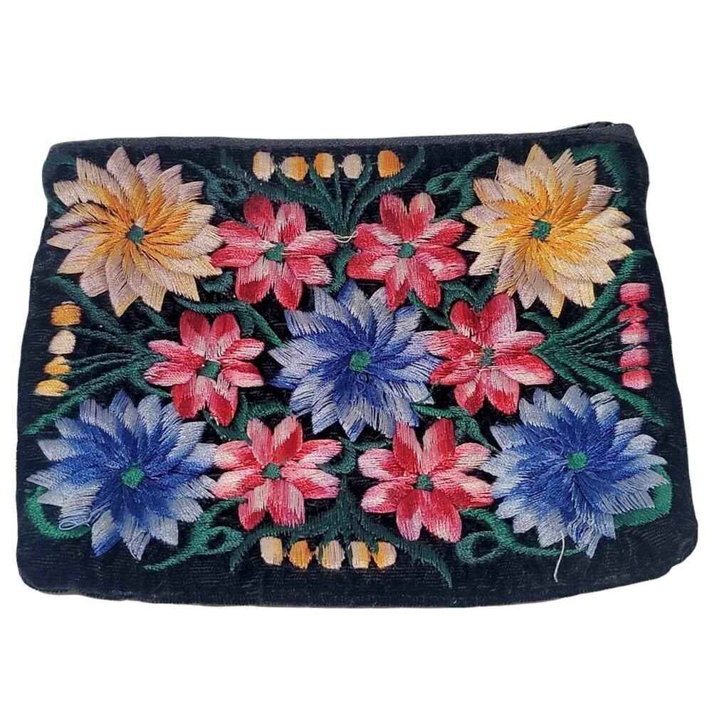 Vintage Velvet Embroidered‎ Flowers Floral Clutch Make-Up Purse 5" x 6.5"